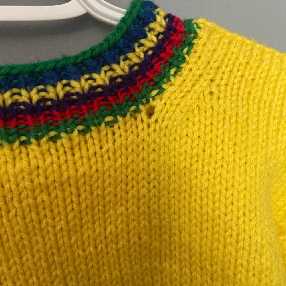 Hand knit colour block dinosaur toddler pull over sweater - Picture 8 of 10